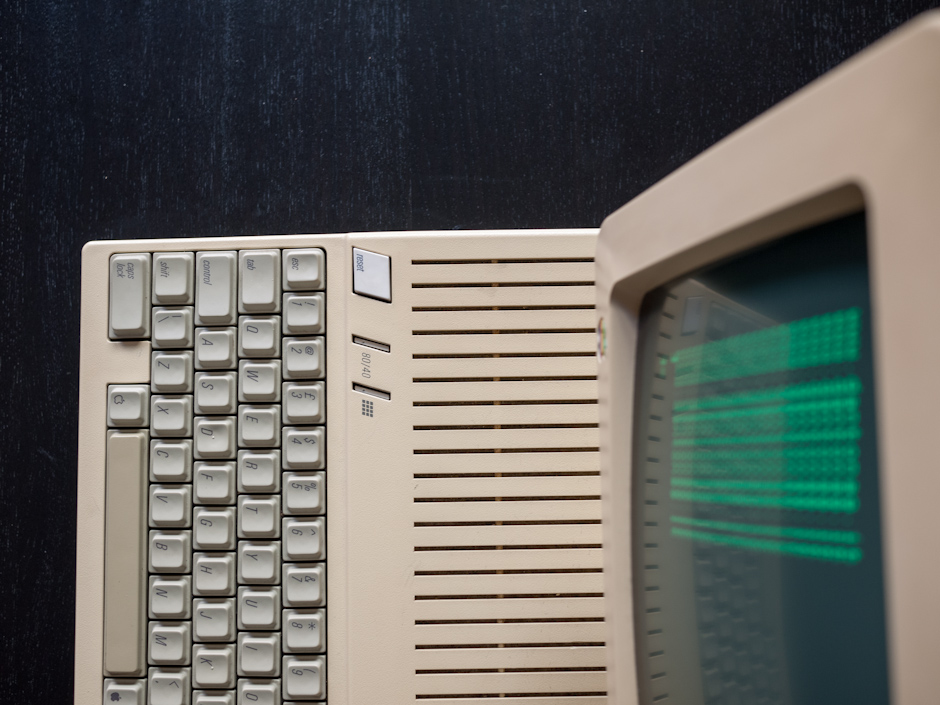 apple ][c image